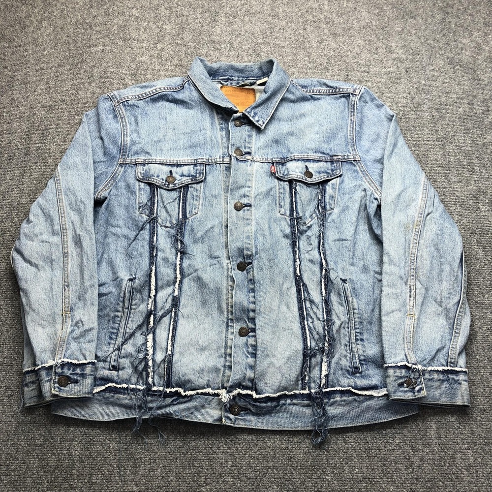 Levi's Jacket Mens 2XL Blue Denim Distressed Button Front Trucker Raw Hem